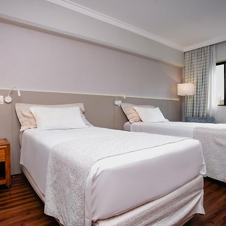 Bourbon Convention Hotel Santos Bagian luar foto