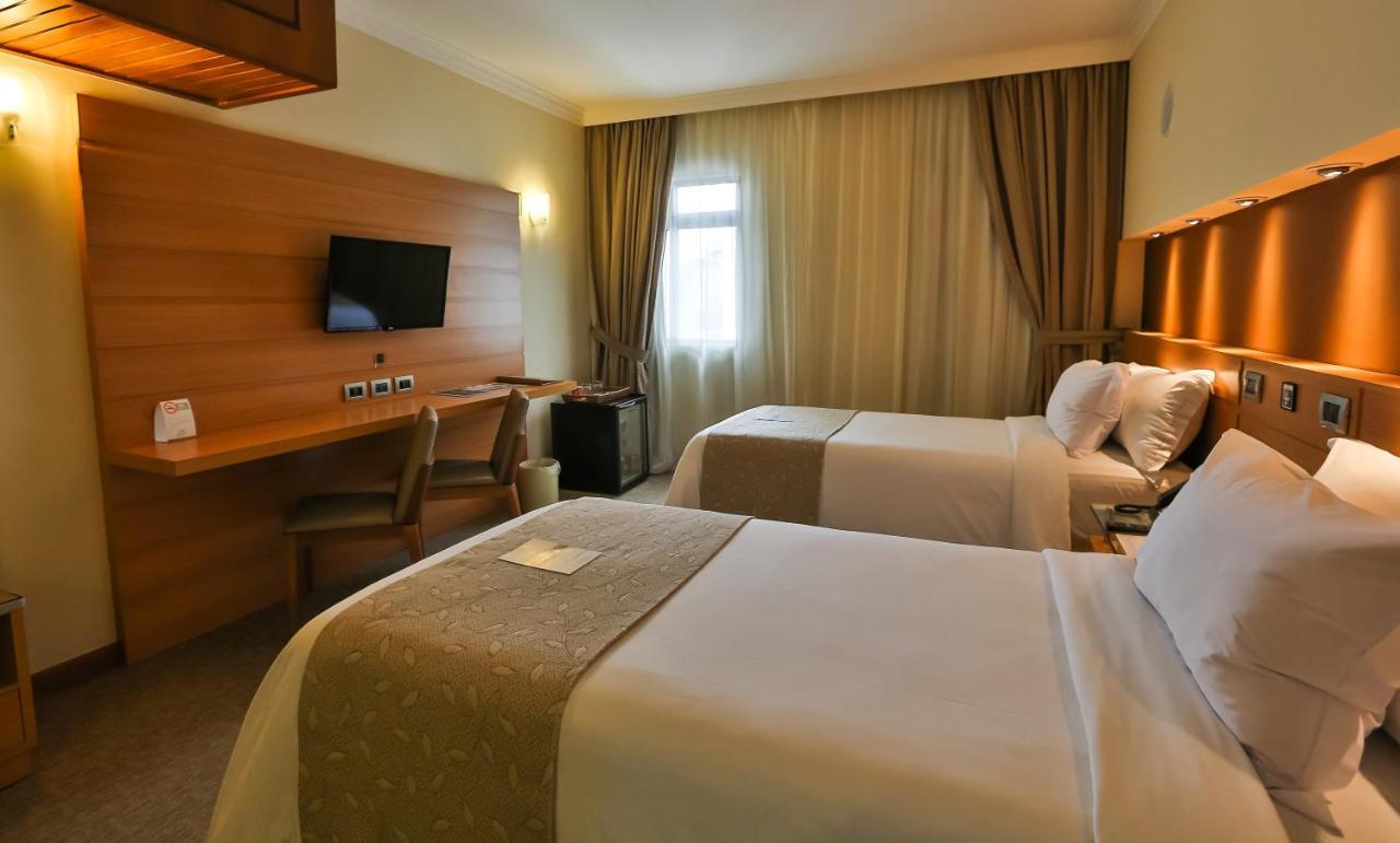 Bourbon Convention Hotel Santos Bagian luar foto
