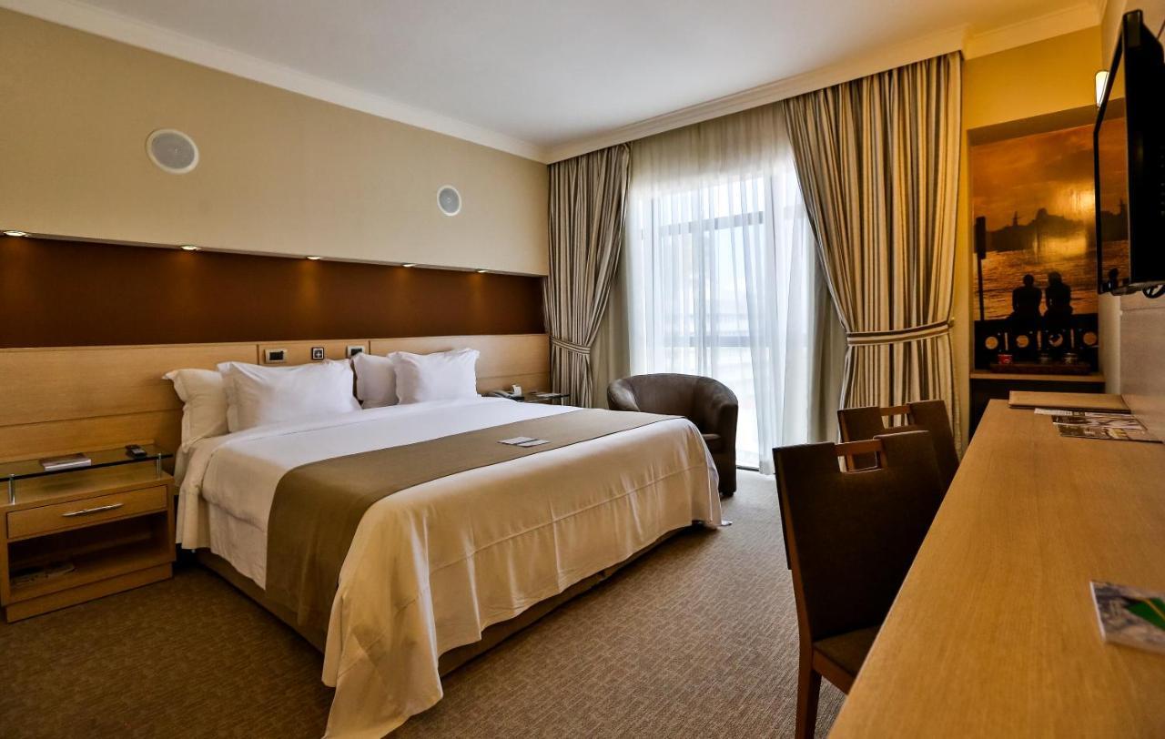 Bourbon Convention Hotel Santos Bagian luar foto
