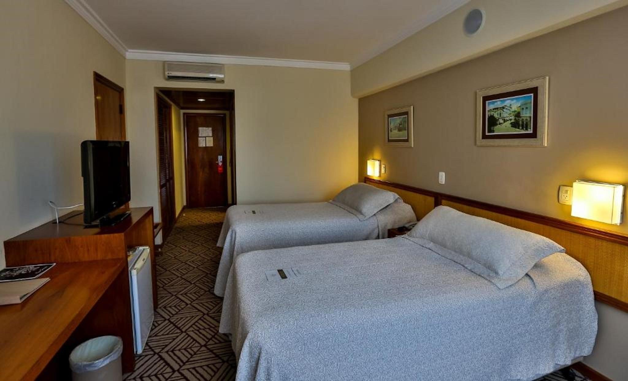 Bourbon Convention Hotel Santos Bagian luar foto