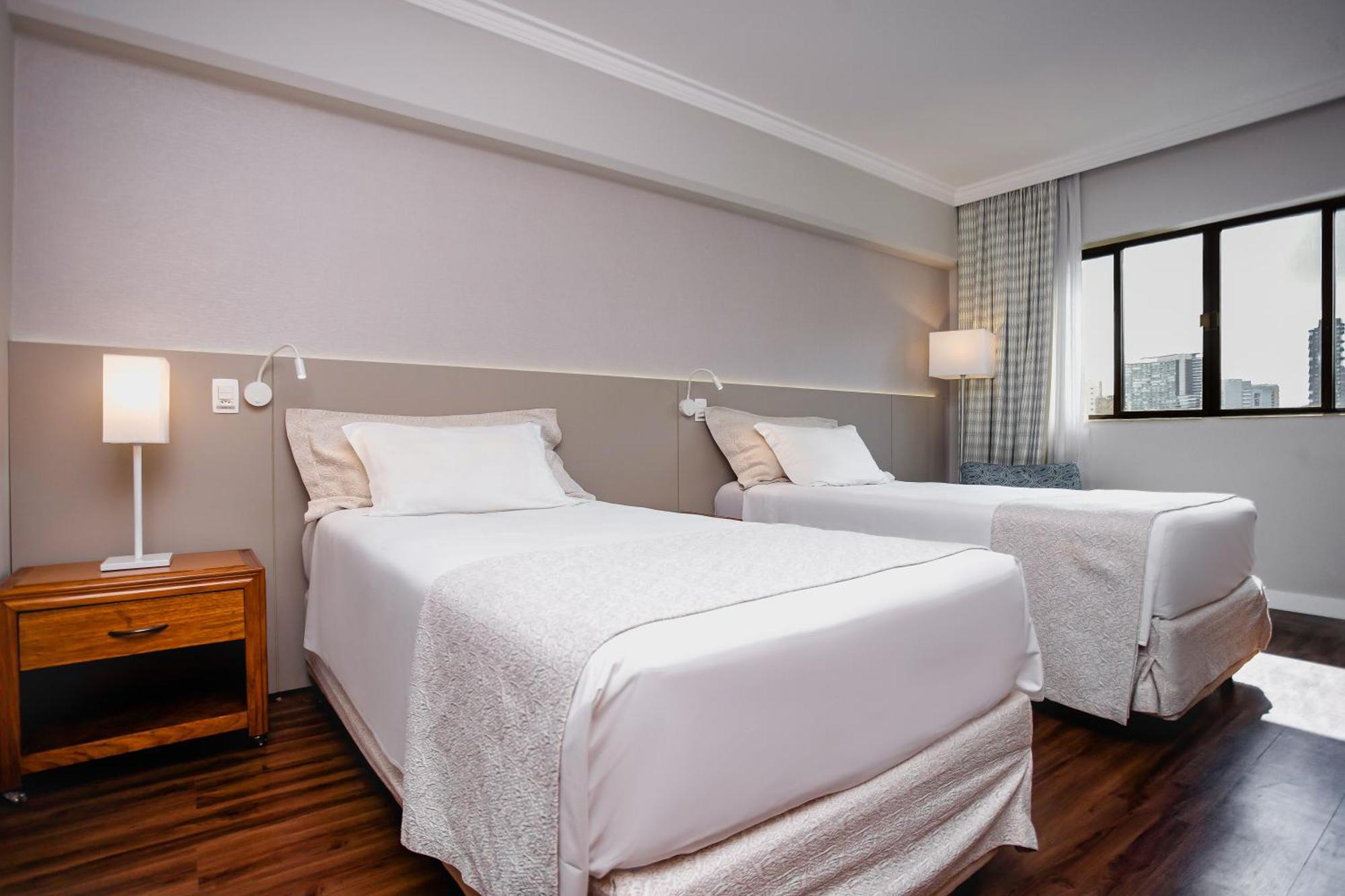 Bourbon Convention Hotel Santos Bagian luar foto