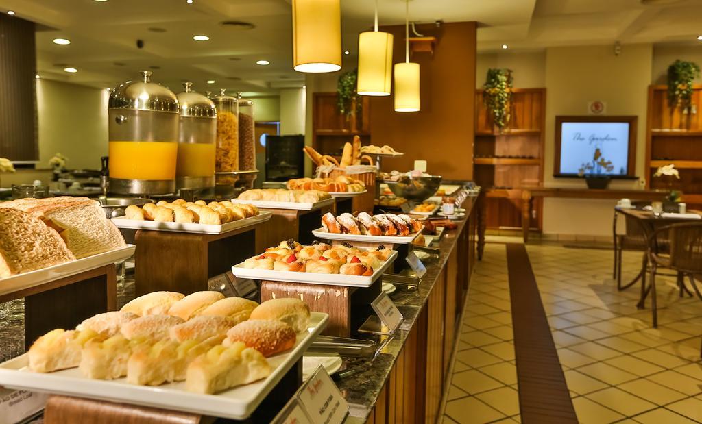 Bourbon Convention Hotel Santos Bagian luar foto
